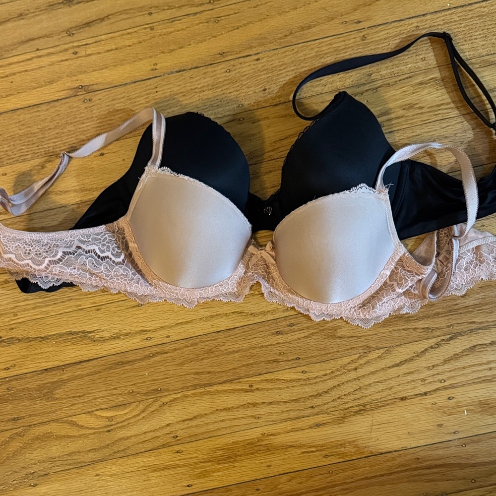 Victoria’s Secret Bra Bundle 32C